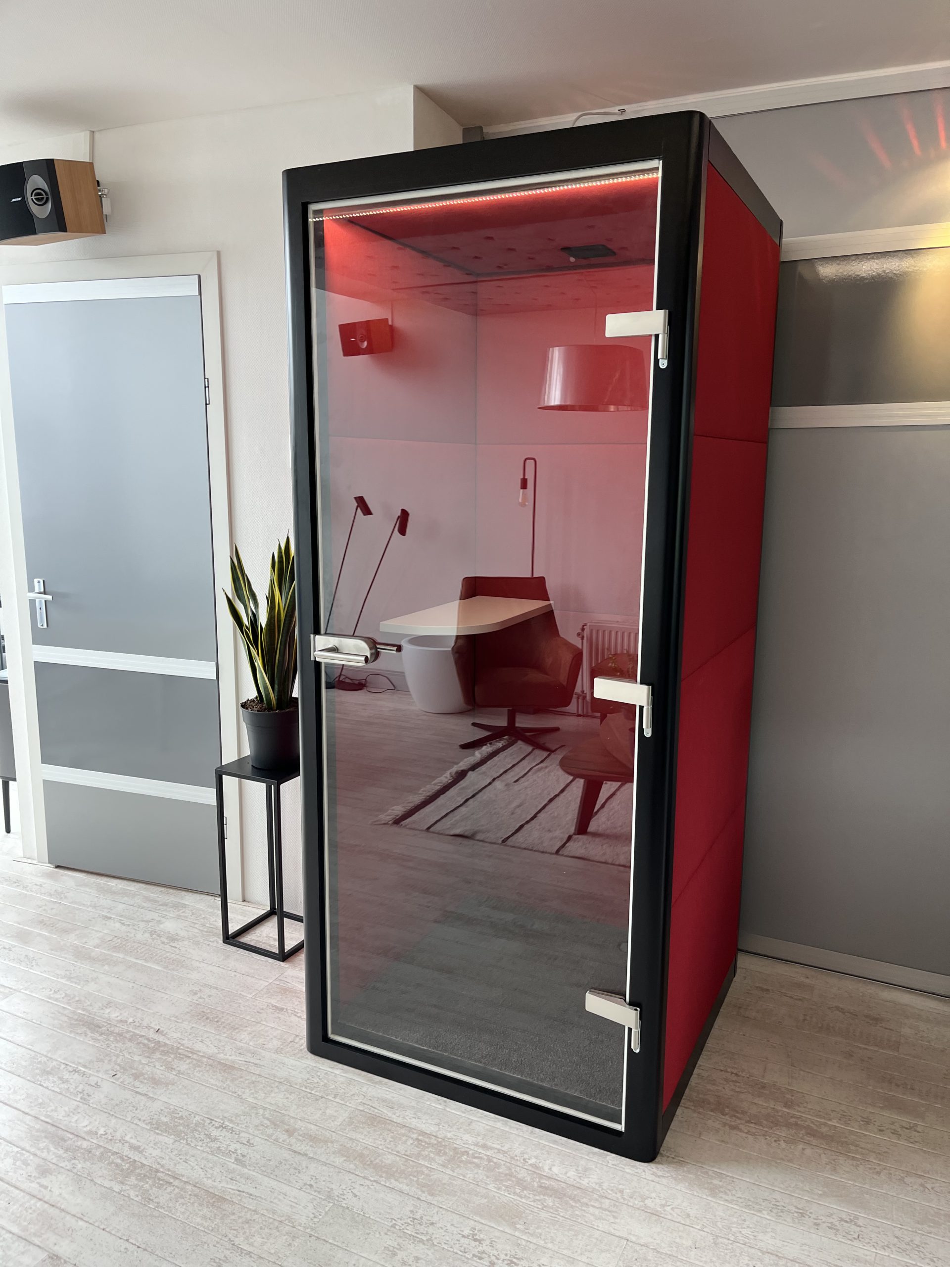 IMG_2823 akoestische telefooncel